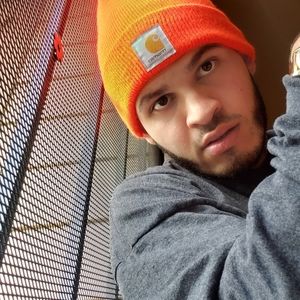 Meet your Posher, Isai